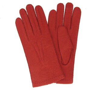 Gants en cuir de pécari rouge. Gants femme non doublés. Modèle Lima. Vue face dorsale.