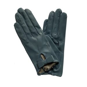 Gants en cuir d'agneau bleu pétrole. Petit nœud. Gants doublé soie. Gants femme. Vue face dorsale.