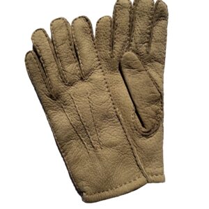 Gants en cuir de pécari beige foncé. Gants femme doublés cachemire. Modèle Sucre. Vue face dorsale.