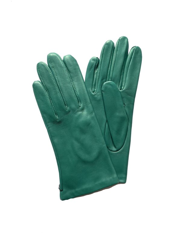 Gants en cuir d'agneau vert émeraude doublé soie pour femme. Modèle Naples. Vue face.