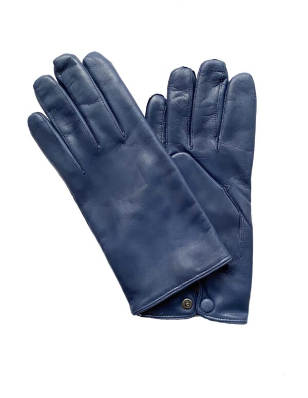 Gants en cuir d'agneau bleu jean doublé laine avec bouton de fermeture au poignet. Modèle Beaune homme. Vue de face.