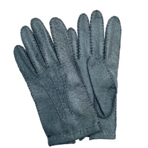 Gants en cuir de pécari gris. Gants pécari non doublé homme. Modèle Cuzco. Vue face dorsale.