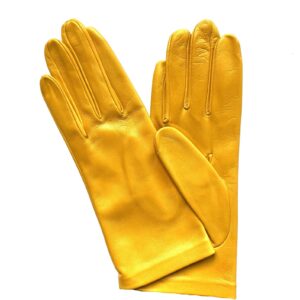 GANTS-CUIR-AGNEAU-DROIT-DOUBLE-SOIE-JAUNE-FEMME-MODELE-BRINDISI-VUE-FACE